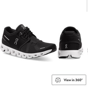 Cloud 5 Running Shoe - Size US W7 EUR 38